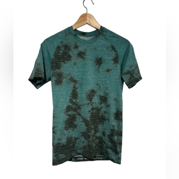 Lululemon Metal Vent  Tech Short Sleeve Shirt in marble dye - size XS - Picture 4 of 10